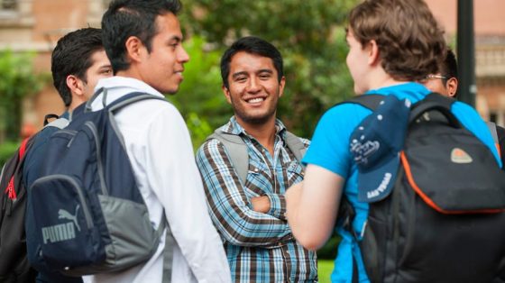 Enseigner le français aux migrants